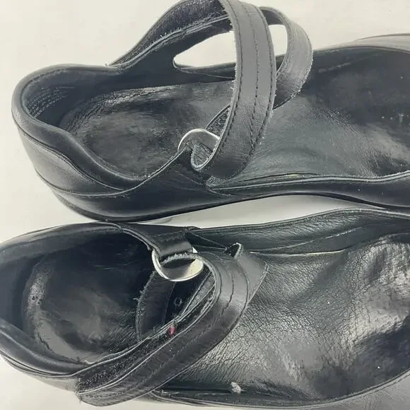 Aravon Maya Black Leather Mary Jane Shoes Women Size 9 Preowned - Picture 5 of 8
